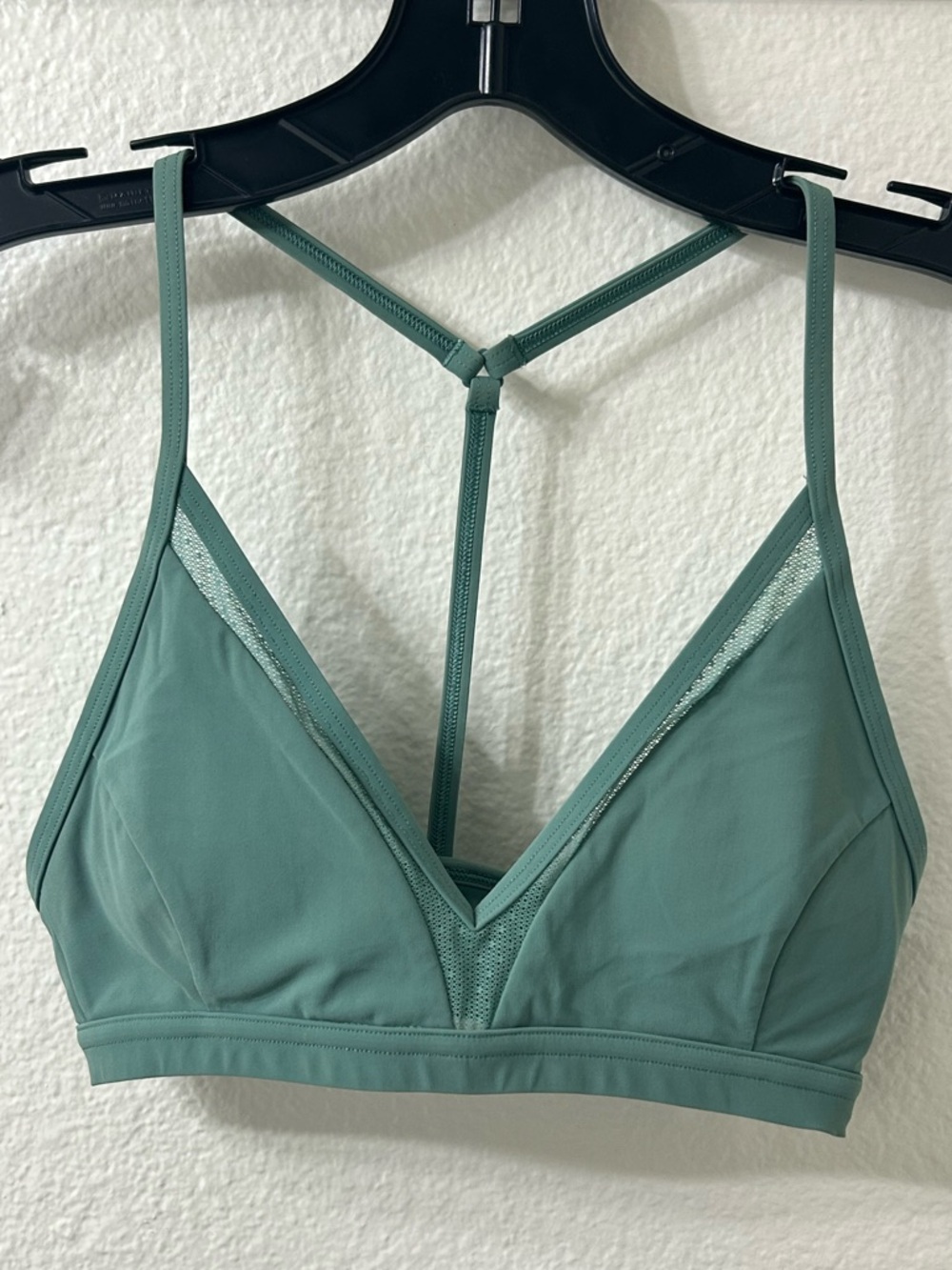 LuluLemon T-Back V Neck Bra in Sage Green XS